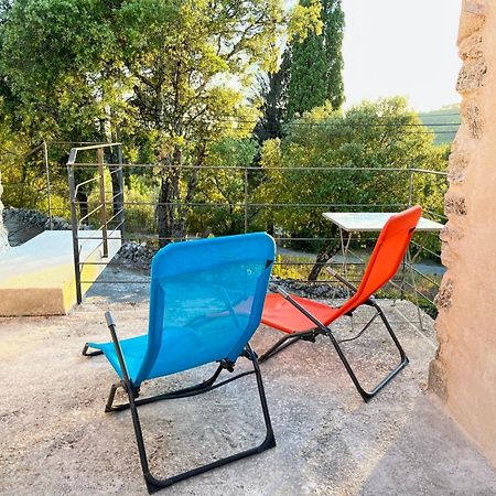 La Parenthese Du Var - Gite Avec Grande Terrasse Vue Sur Piscine Saint-Antonin-du-Var Eksteriør billede