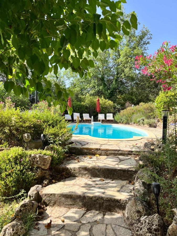 La Parenthese Du Var - Gite Avec Grande Terrasse Vue Sur Piscine Saint-Antonin-du-Var Eksteriør billede