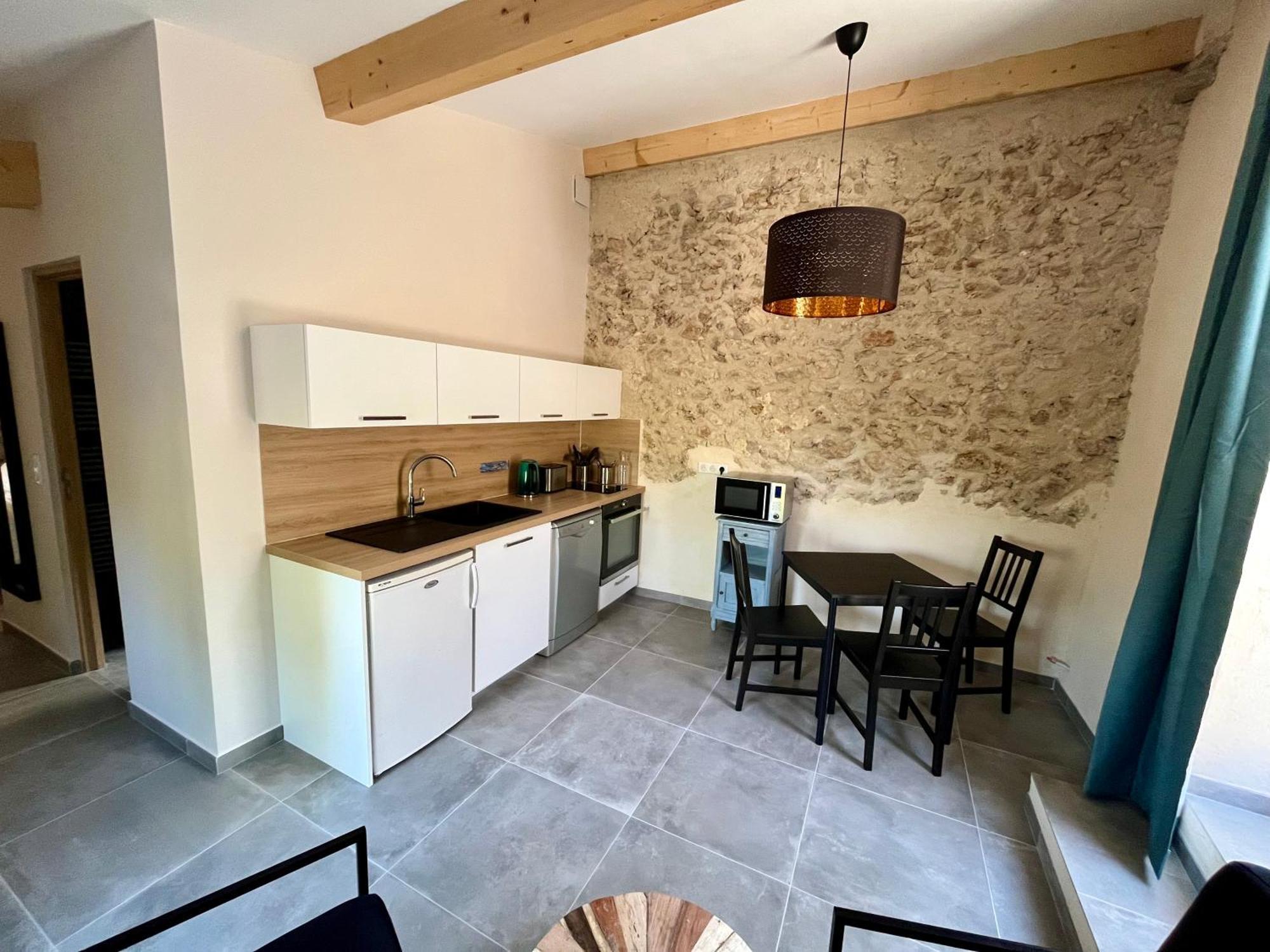 La Parenthese Du Var - Gite Avec Grande Terrasse Vue Sur Piscine Saint-Antonin-du-Var Eksteriør billede